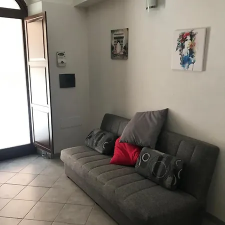 Tola Apartment * Sassari